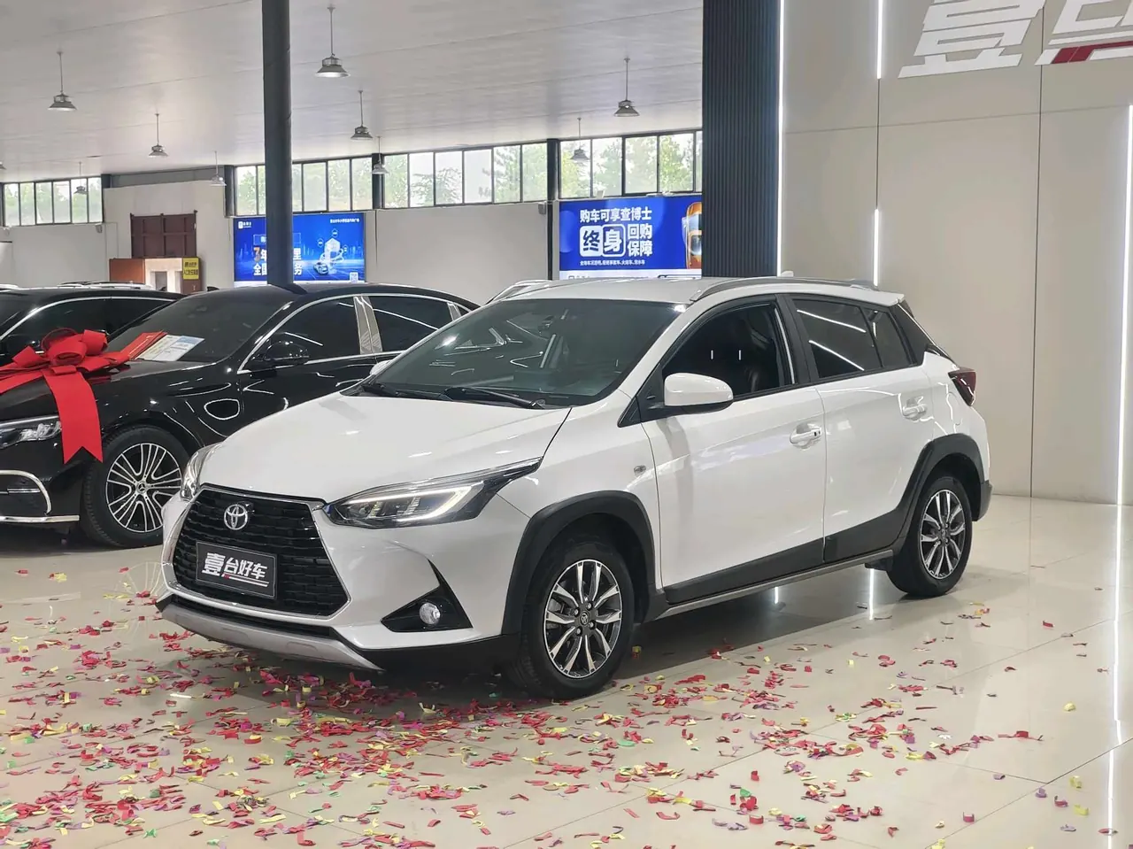 Open image lightbox: Toyota yaris 2022 YARiS L to dazzle X 1.5 stepless luxury PLUS version of automatic gear