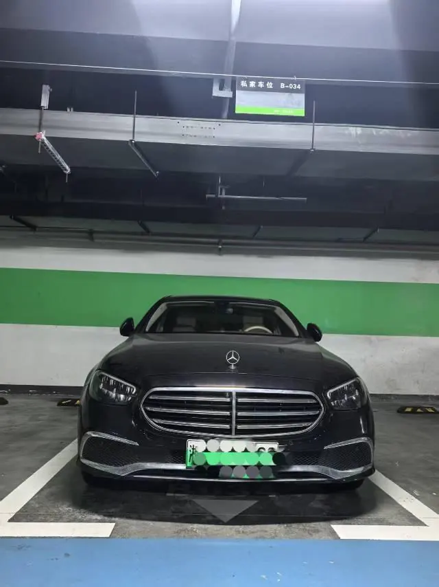 Mercedes Benz E-Class New Energy 2022 E 350 e L 2.0T (Change 3) Automatic Gear 2