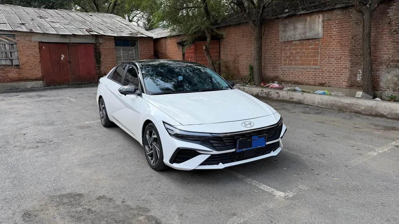 Hyundai 2023 Elantra-sedan 1.5 stepless GLX elite automatic gear 2