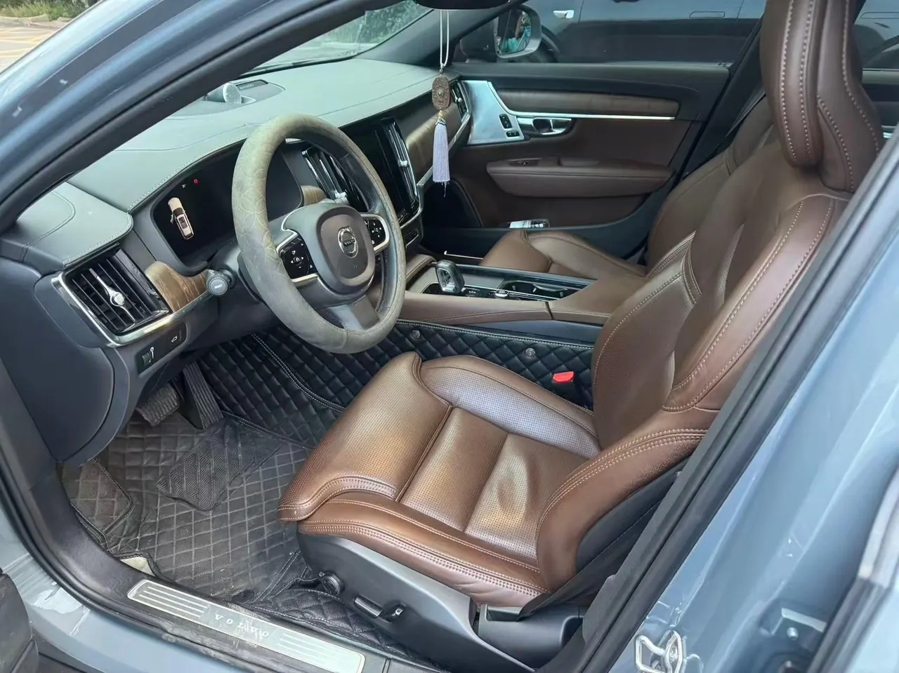 Volvo V90 (Imported) 2022 V90 Cross Country 2.0T B5 AWD Smart Edition Automatic Gear 2