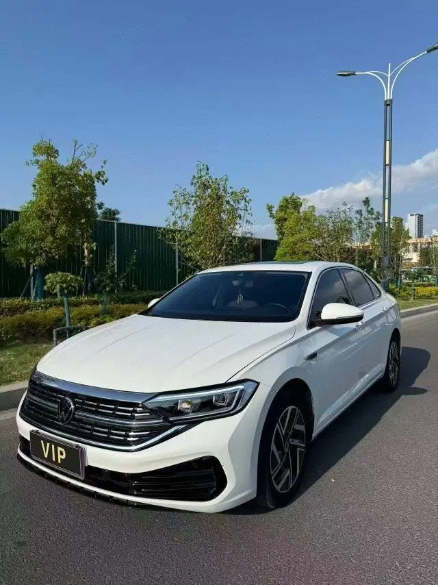 Open image lightbox: Volkswagen 2023 Sagitar 1.5TSI 300TSI Exceed Edition Automatic