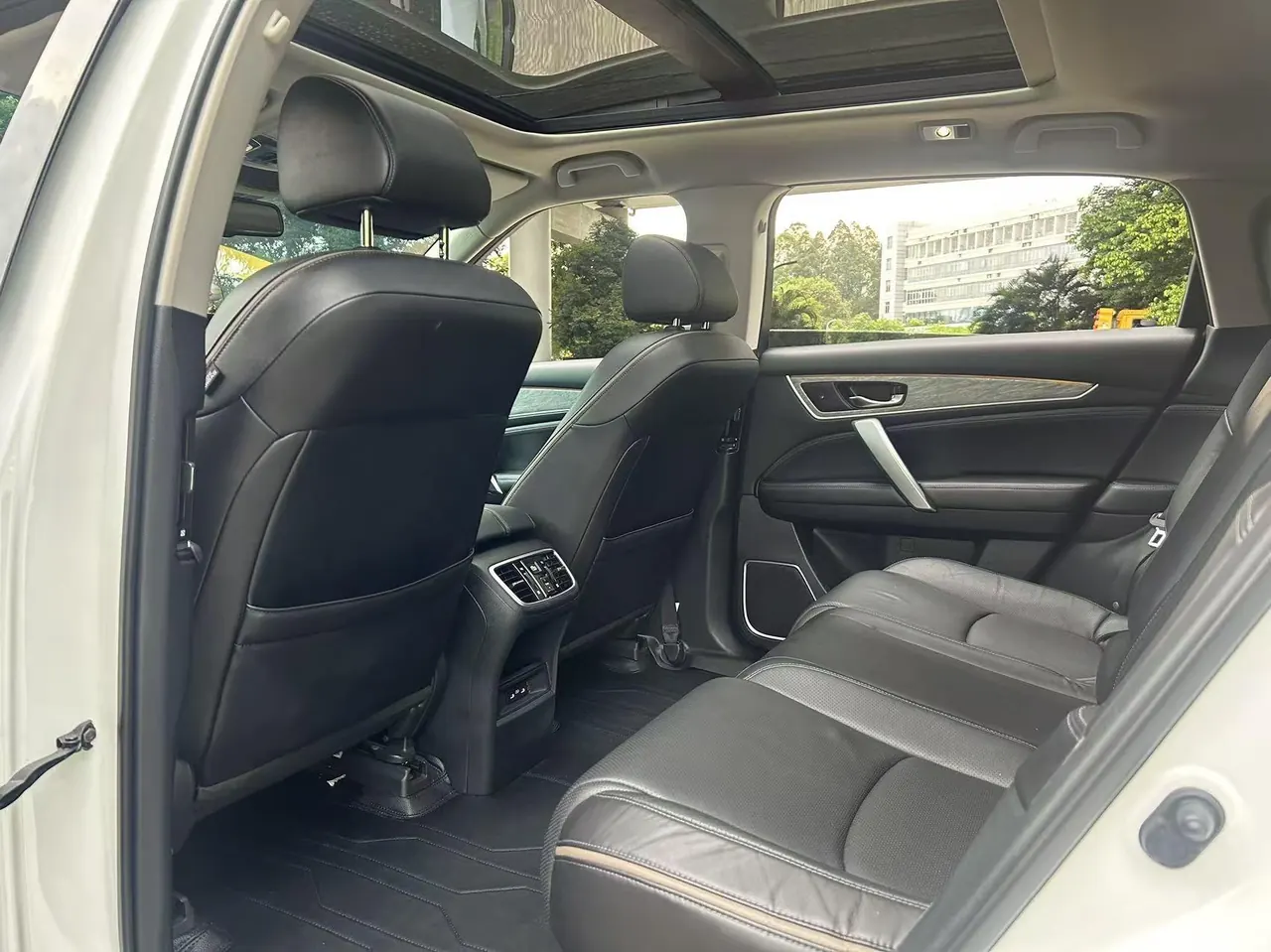 Honda 2023 Crown Road 2.0T 370TURBO Four-wheel Drive Premium Edition Automatic Gear 7