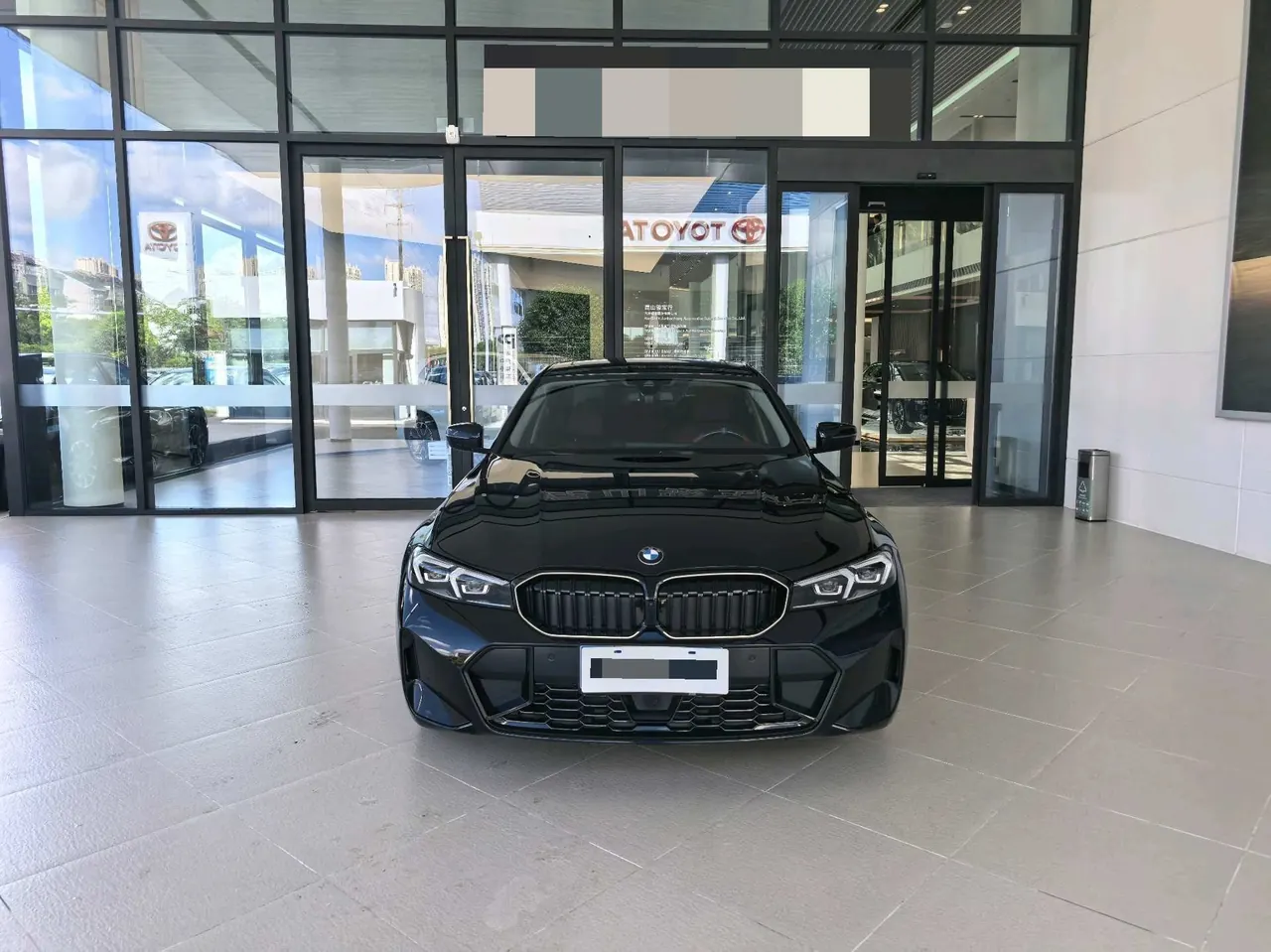 BMW 3 Series 2026 325Li 2.0T M Sports Suit Automatic Gear 12