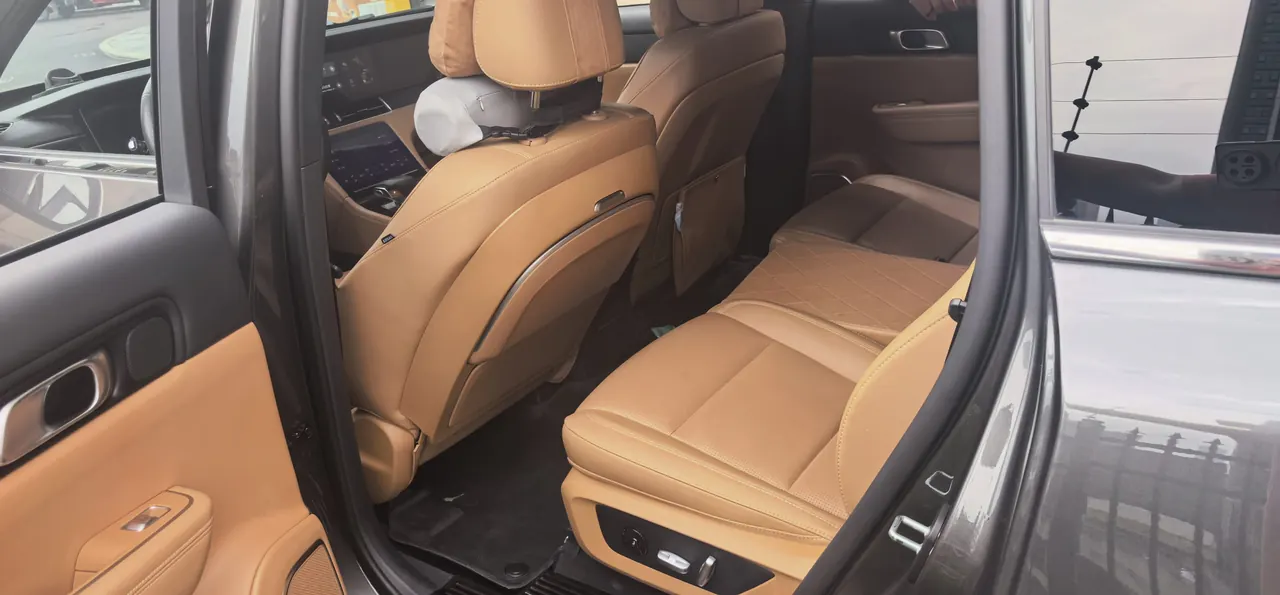 Li 2021 ONE 1.2T extended range 6-seat automatic gear 4