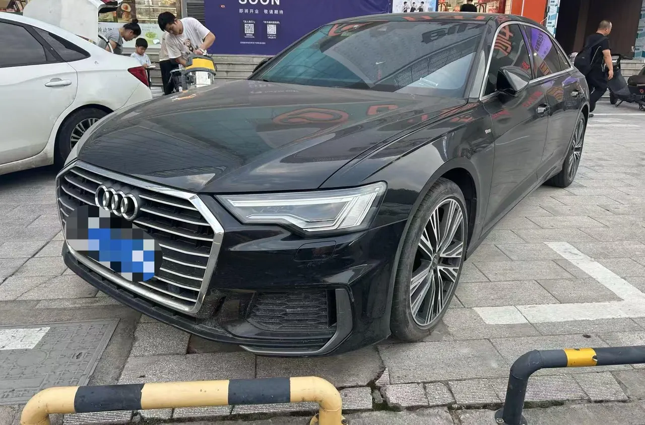 Open image lightbox: Audi 2022 A6L 2.0TFSI 40TFSI Deluxe Elegant Automatic