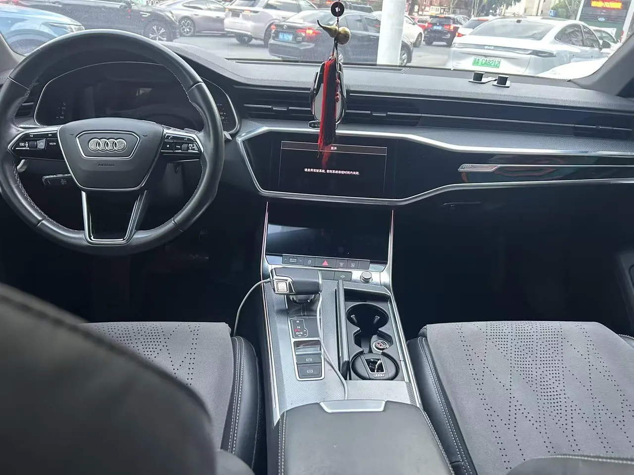 Audi 2022 A6L 2.0TFSI 40TFSI Deluxe Elegant Automatic 5