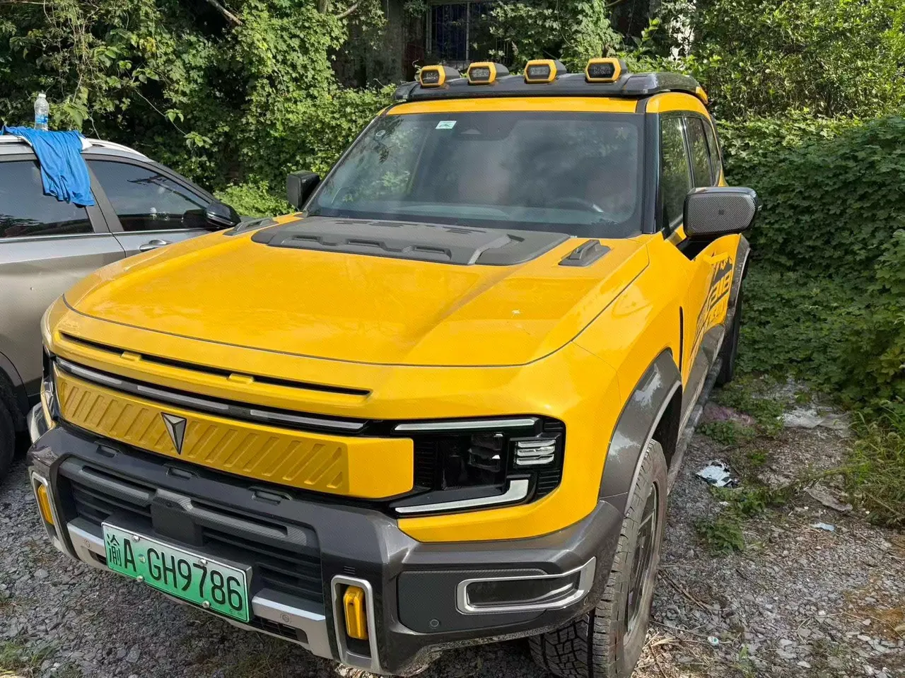 打开图片灯箱:ChangAn Deepal 2025 G318 Worry-Free Crossing Edition Four-wheel Drive Secret Edition Automatic Gear