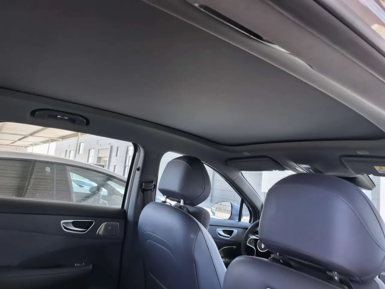 Shangjie 2025 H5 Range-Extended Max Automatic Transmission 3