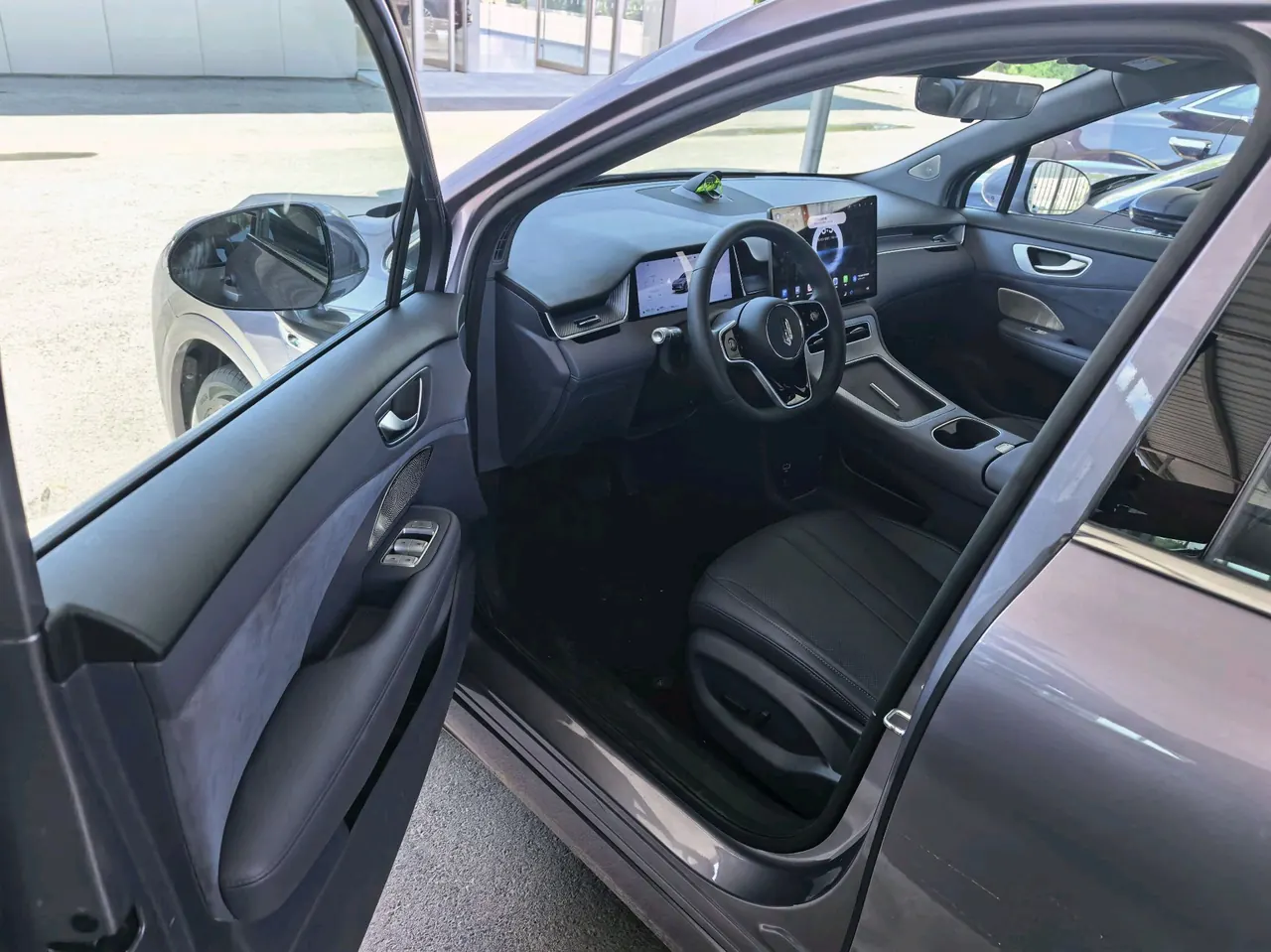 Shangjie 2025 H5 Range-Extended Max Automatic Transmission 7
