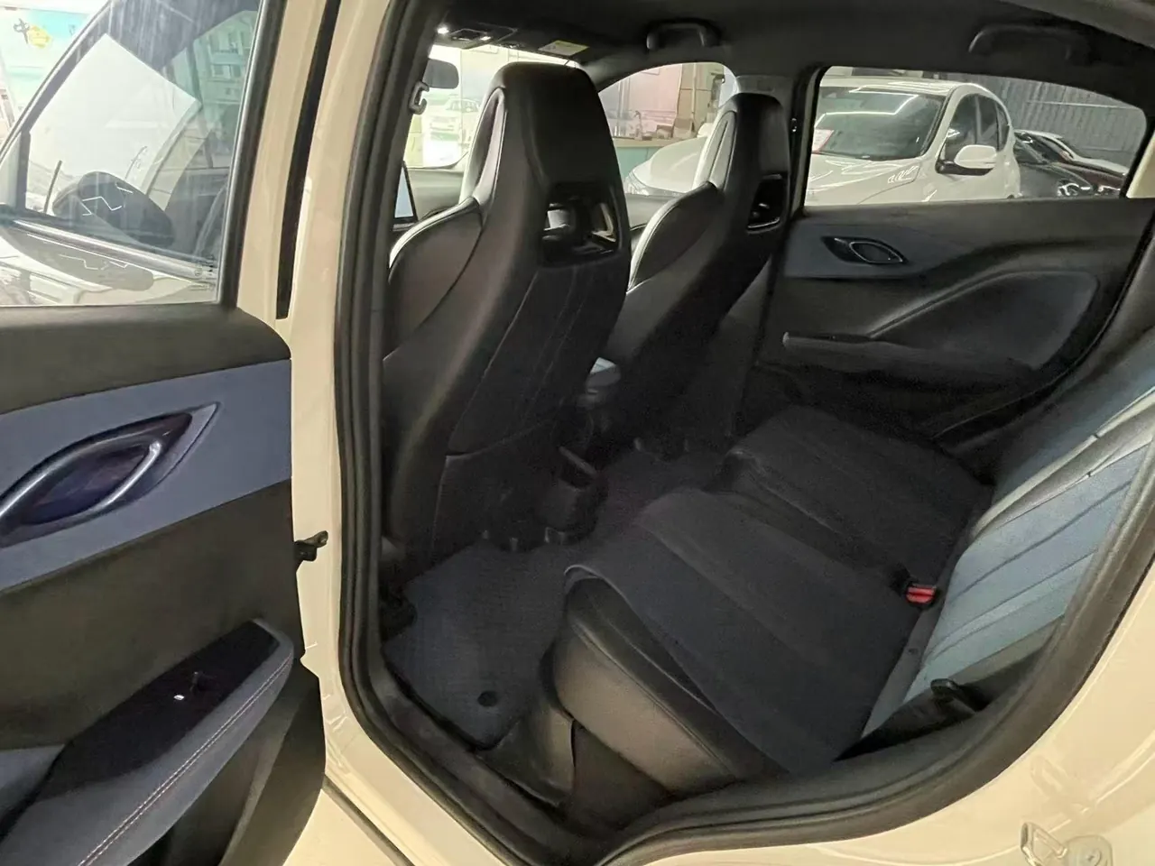 BYD 2025 seagulls 305km free version automatic gear 6