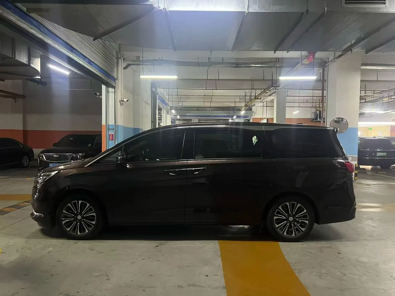 Buick 2020 GL8 ES Lu Zun 2.0T 653T Luxury Automatic Gear 8