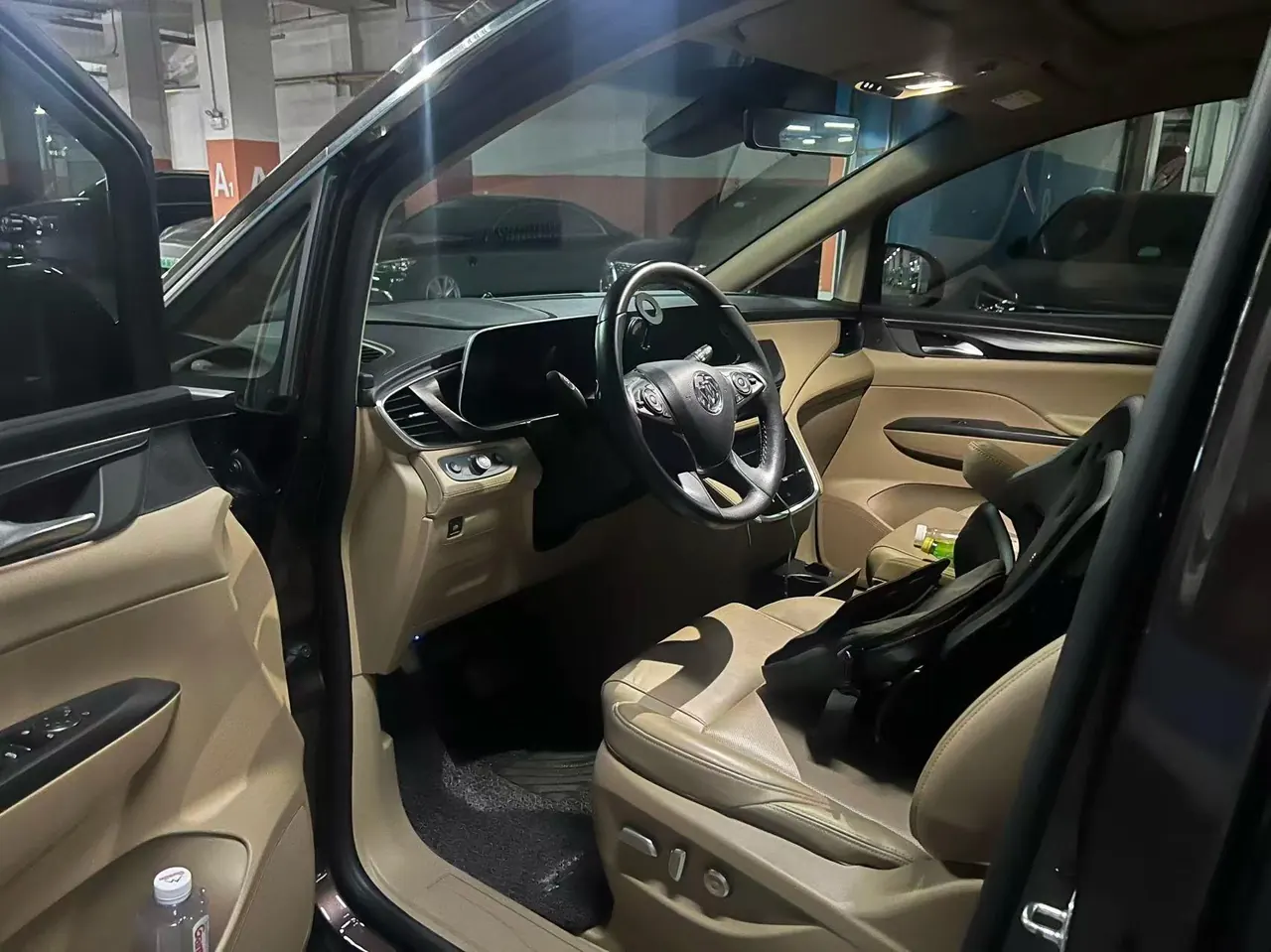 Buick 2020 GL8 ES Lu Zun 2.0T 653T Luxury Automatic Gear 9