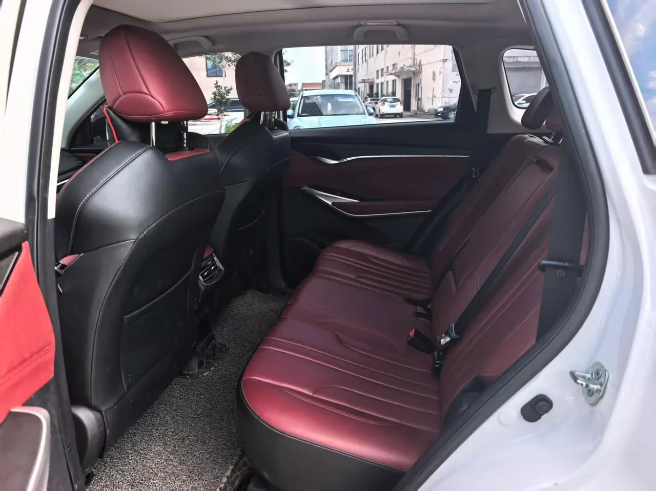 ChangAn 2020 CS75 PLUS 1.5T Luxury Automatic Gear 4