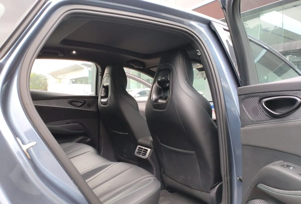 BYD 2025 seals 06 DM-i 1.5 stepless smart driving version 120KM exclusive automatic gear 6