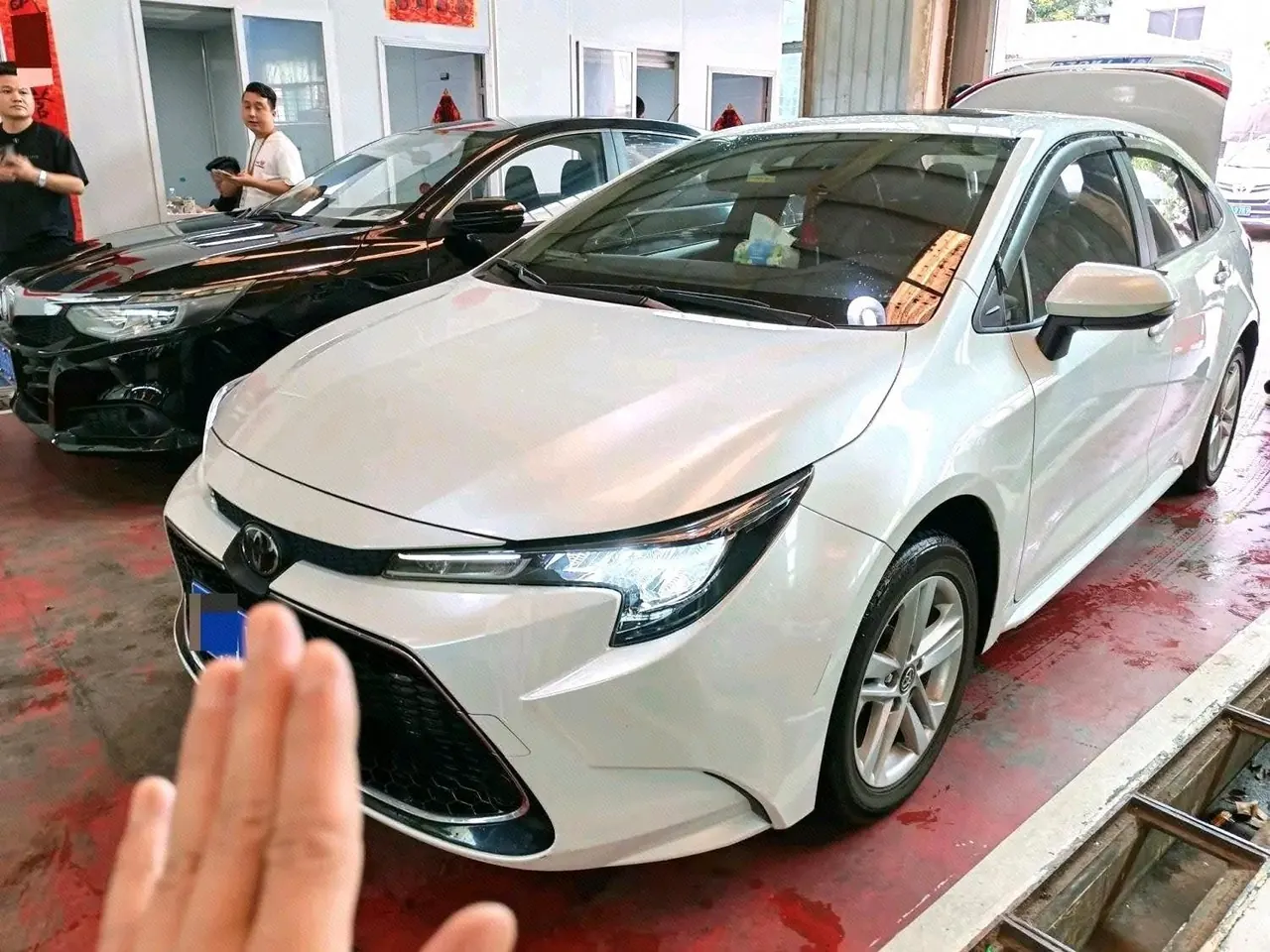 Open image lightbox: Toyota 2021 Lei Ling 1.2T Stepless 185T Deluxe Automatic Gear