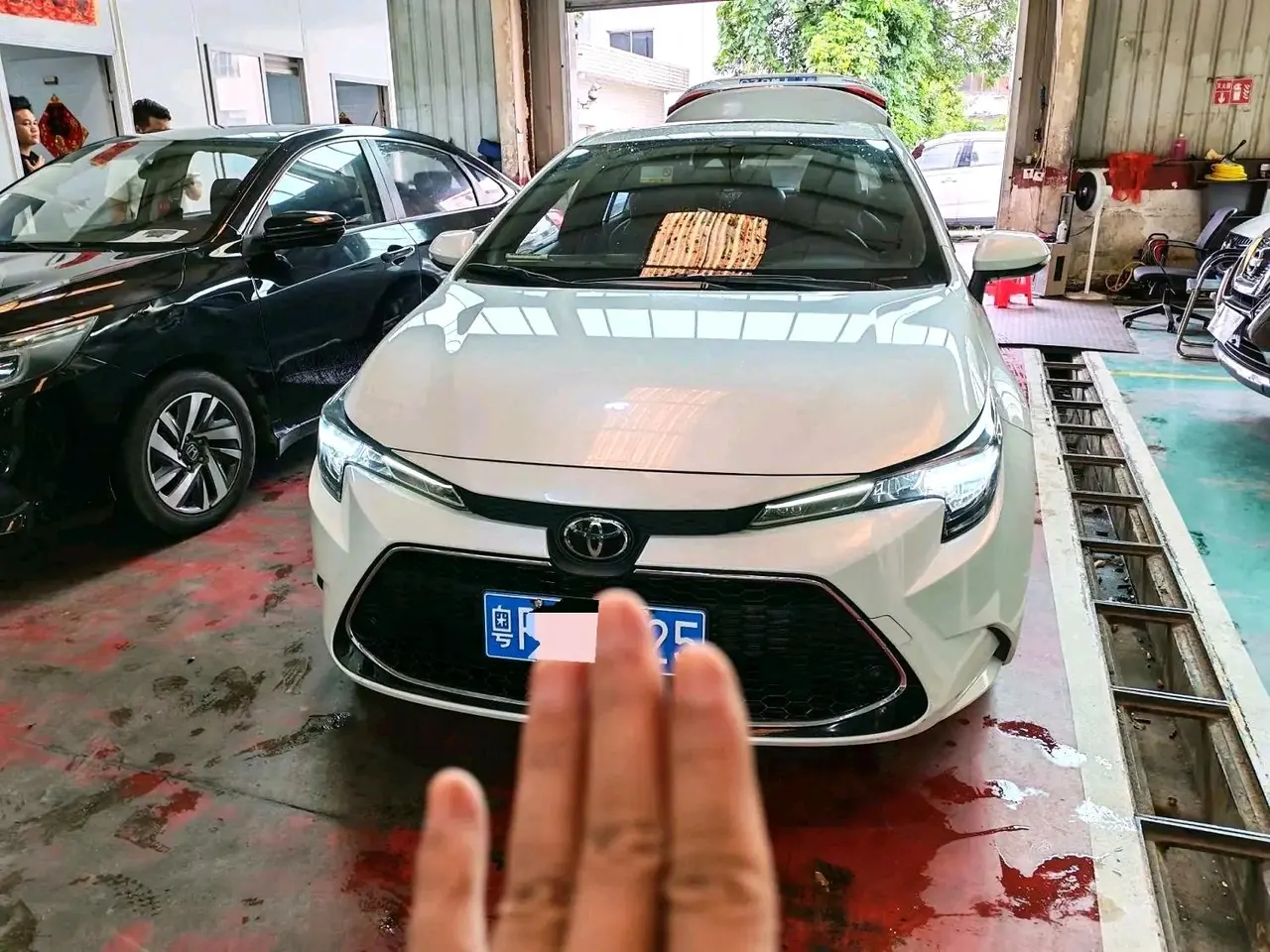 Toyota 2021 Lei Ling 1.2T Stepless 185T Deluxe Automatic Gear 2