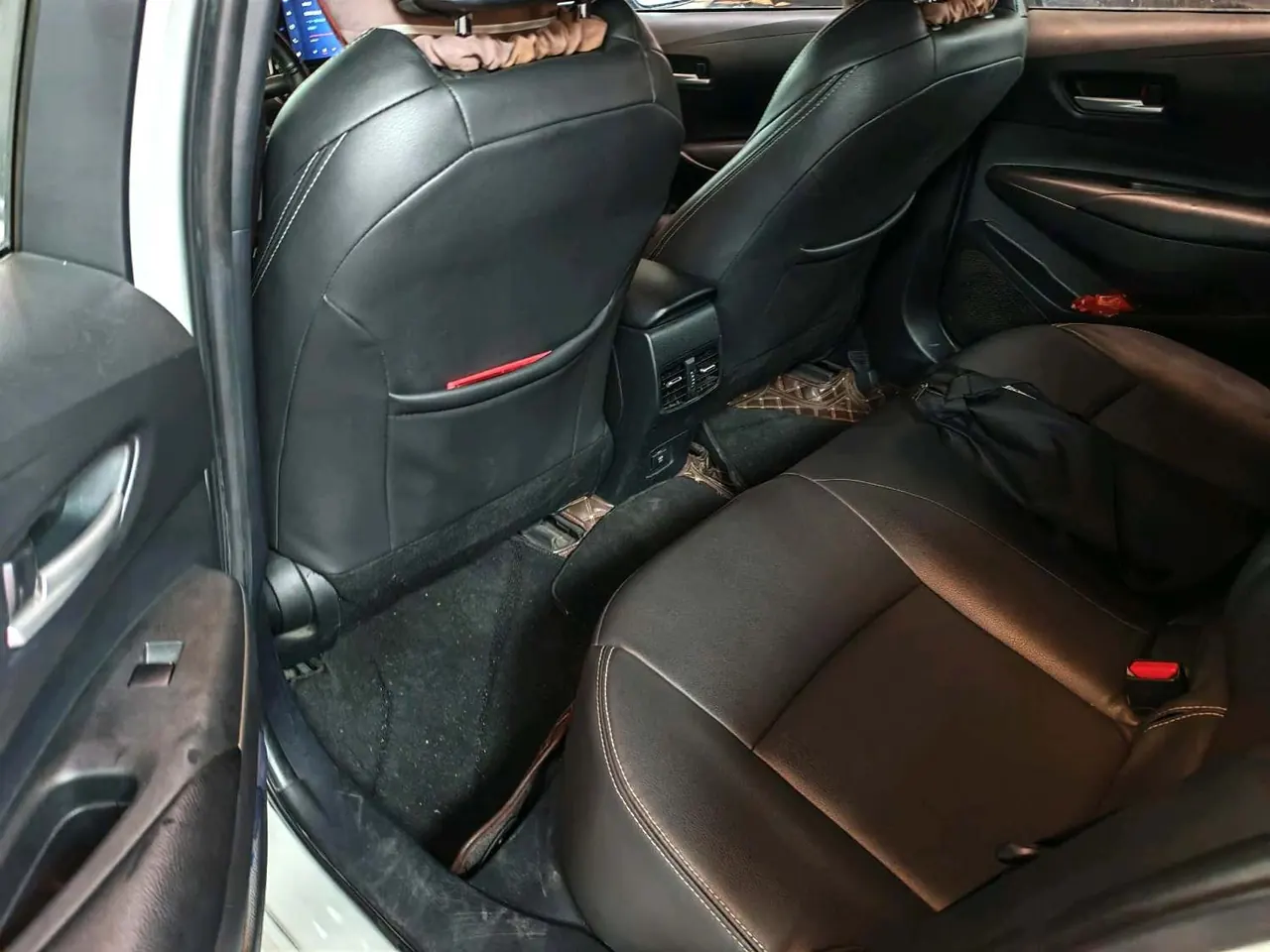 Toyota 2021 Lei Ling 1.2T Stepless 185T Deluxe Automatic Gear 4