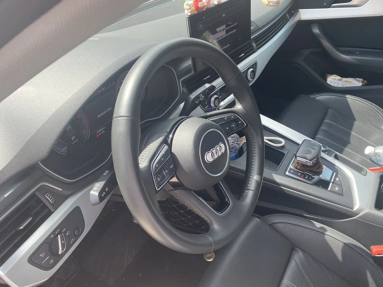 Audi 2020 A4L 2.0TFSI 40TFSI Fashion Dynamic Automatic 5