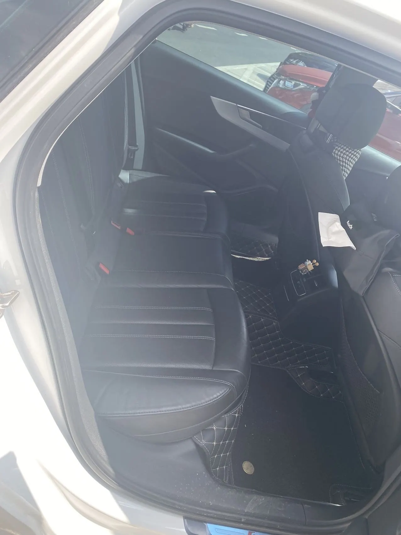 Audi 2020 A4L 2.0TFSI 40TFSI Fashion Dynamic Automatic 8