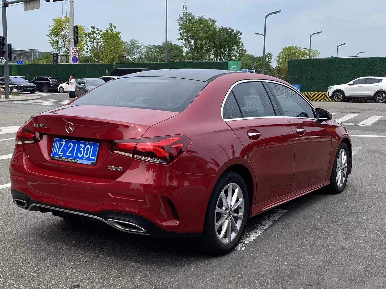 Mercedes Benz Class A 2022 A 200 L 1.3T Dynamic Automatic 9