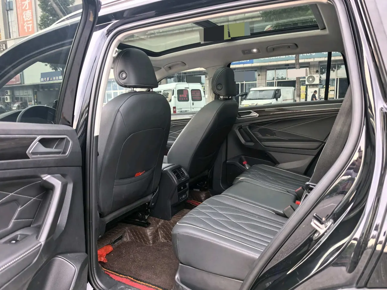 Volkswagen 2022 Tiguan L 2.0TSI 330TSI Two-Drive Smart Edition Automatic Gear 7