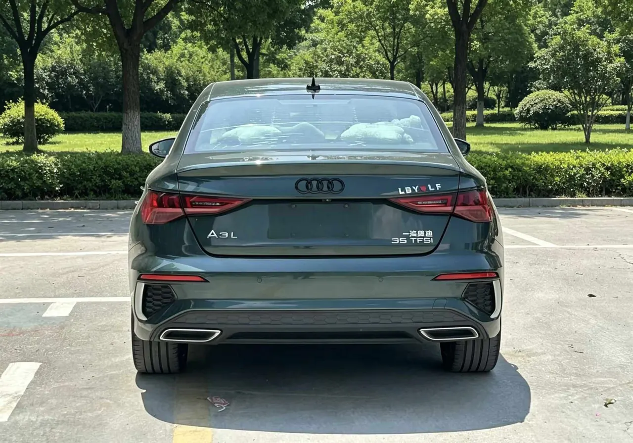 Audi 2021 A3L Limousine 1.4TFSI 35TFSI Fashion Sports Automatic 4