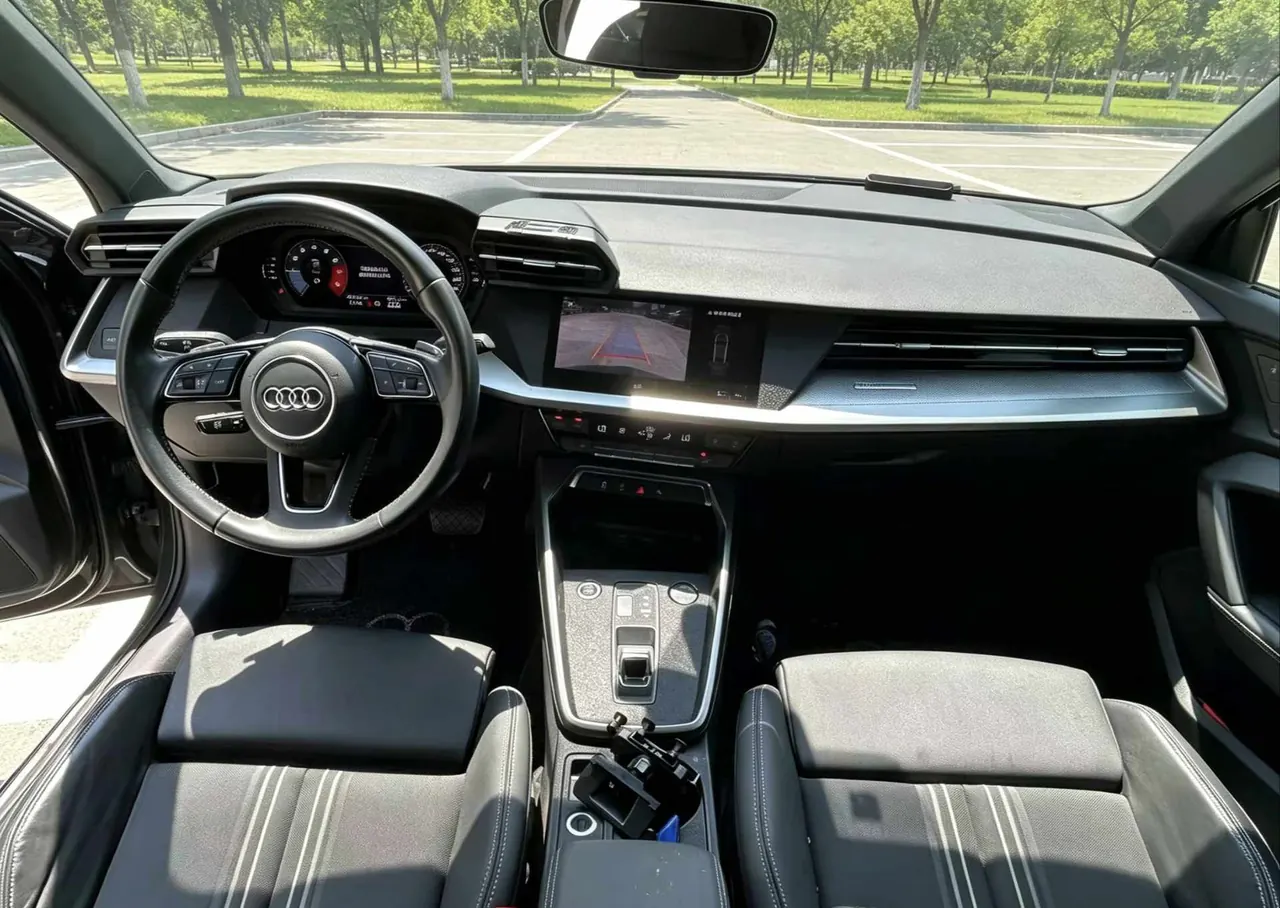 Audi 2021 A3L Limousine 1.4TFSI 35TFSI Fashion Sports Automatic 8