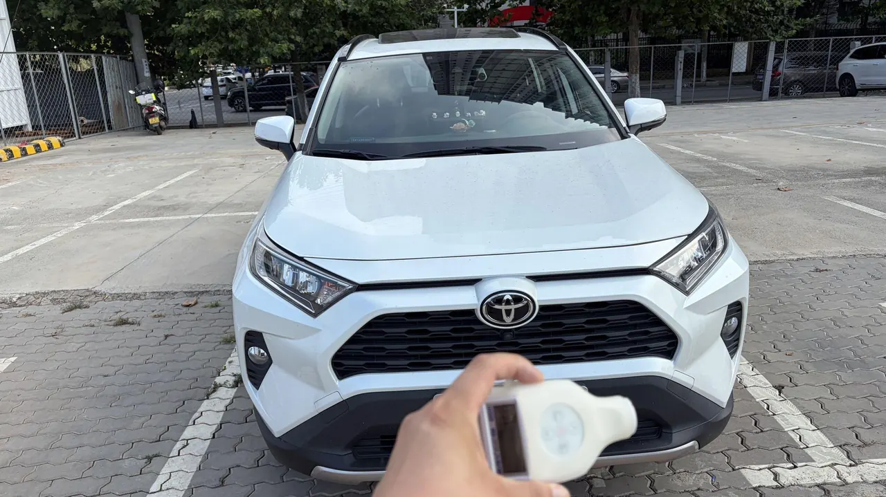 Toyota 2021 RAV4 Rongbo 2.0 Stepless Two-Drive Fashion PLUS Edition Automatic Gear 3