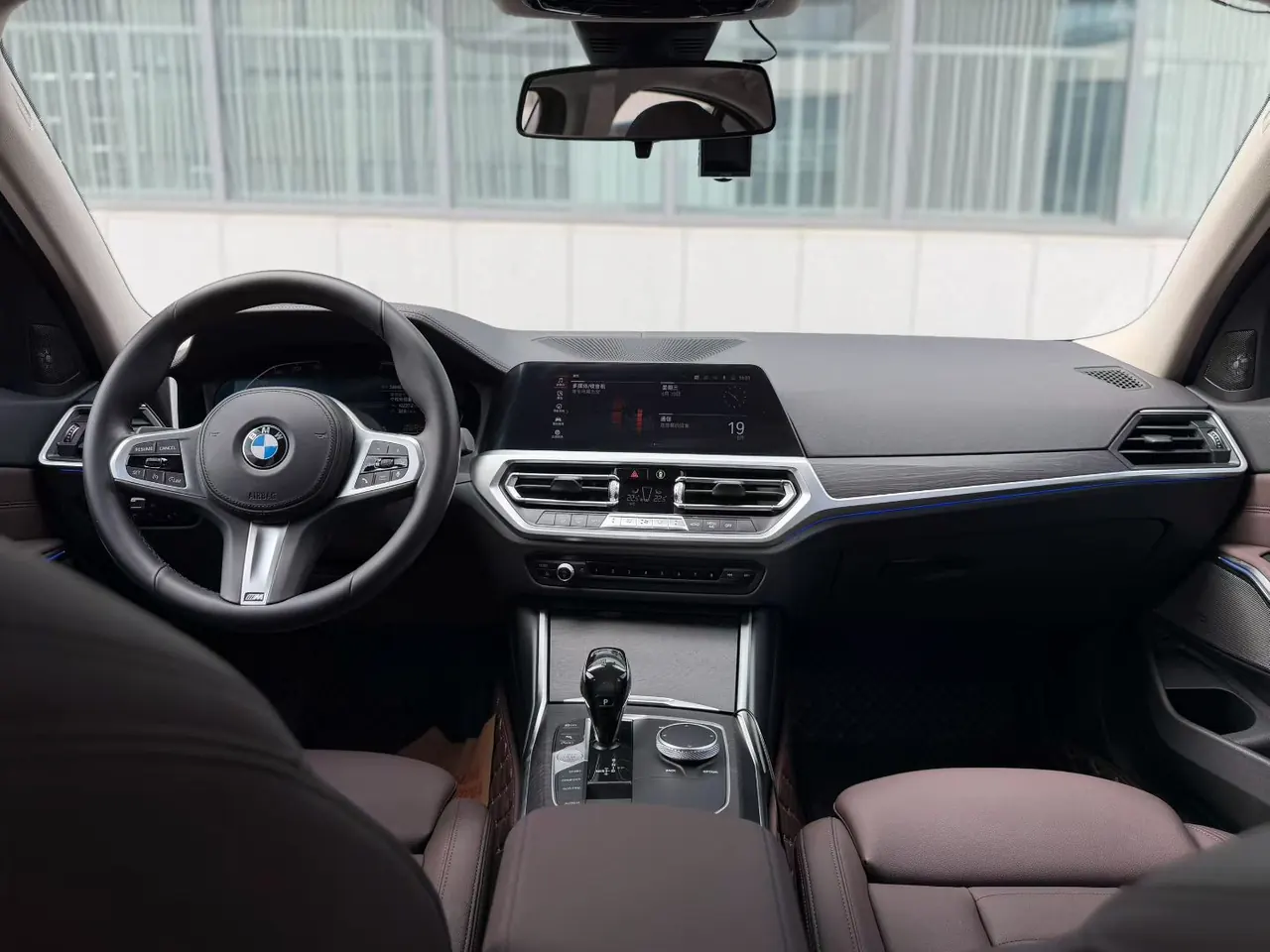 BMW 3 Series 2020 325i 2.0T M Sports Suit (Modified) Automatic Gear 5