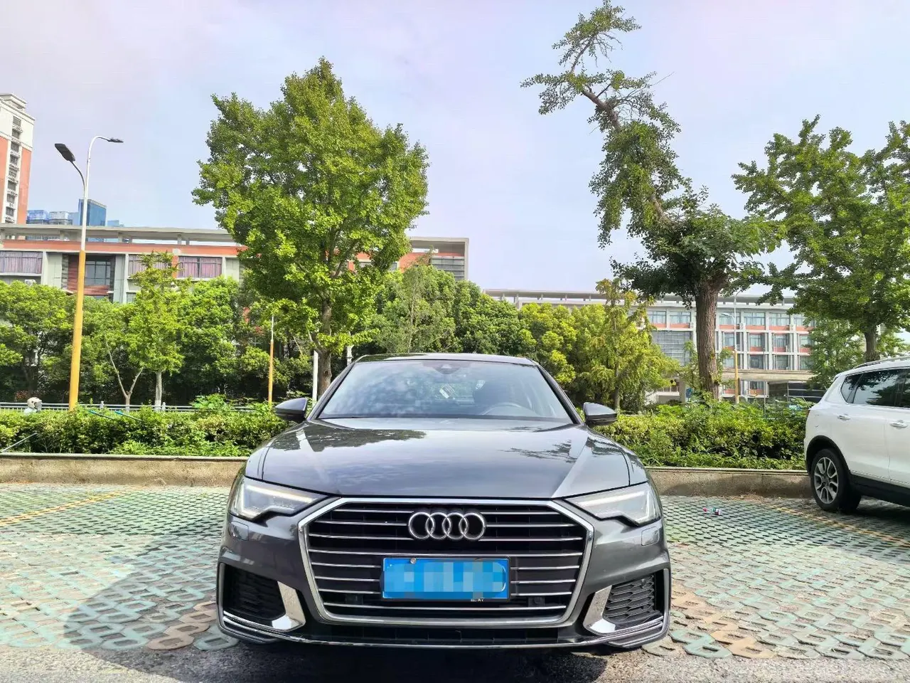 Audi 2020 A6L 2.0TFSI 45TFSI Selected Dynamic Automatic 2