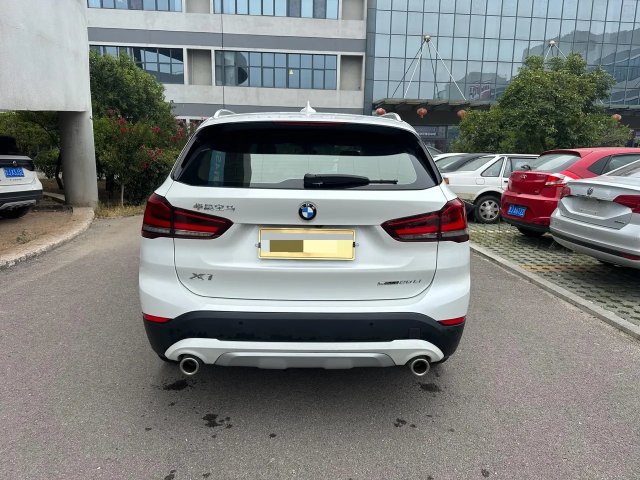 BMW 2021 X1 sDrive20Li 1.5T exclusive automatic gear 8