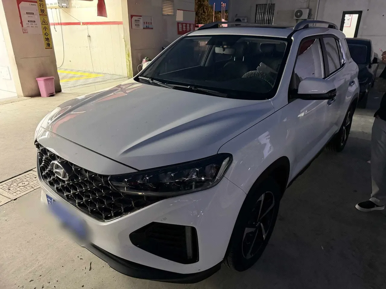 打开图片灯箱:Hyundai 2021 ix35 1.4TGDi 240TGDi GLS Two-Drive Leading Edition Automatic Gear