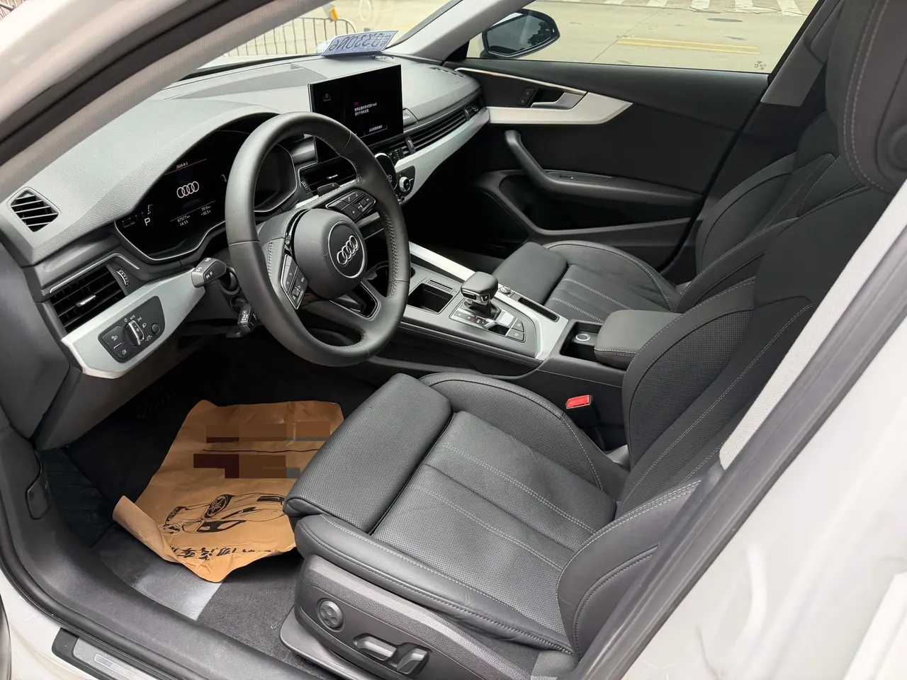 Audi 2020 A4L 2.0TFSI 40TFSI Fashion Dynamic Automatic 7