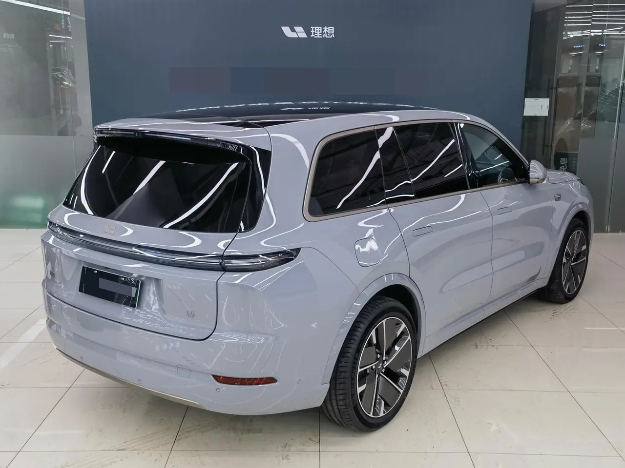 Li 2025 L9 Ultra Smart Refresh Edition Automatic Transmission 9