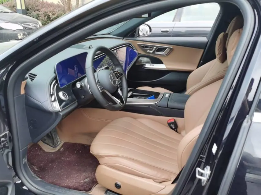 Mercedes Benz E Class 2025 E 300 L 48V 2.0T Luxury Automatic Gear 5