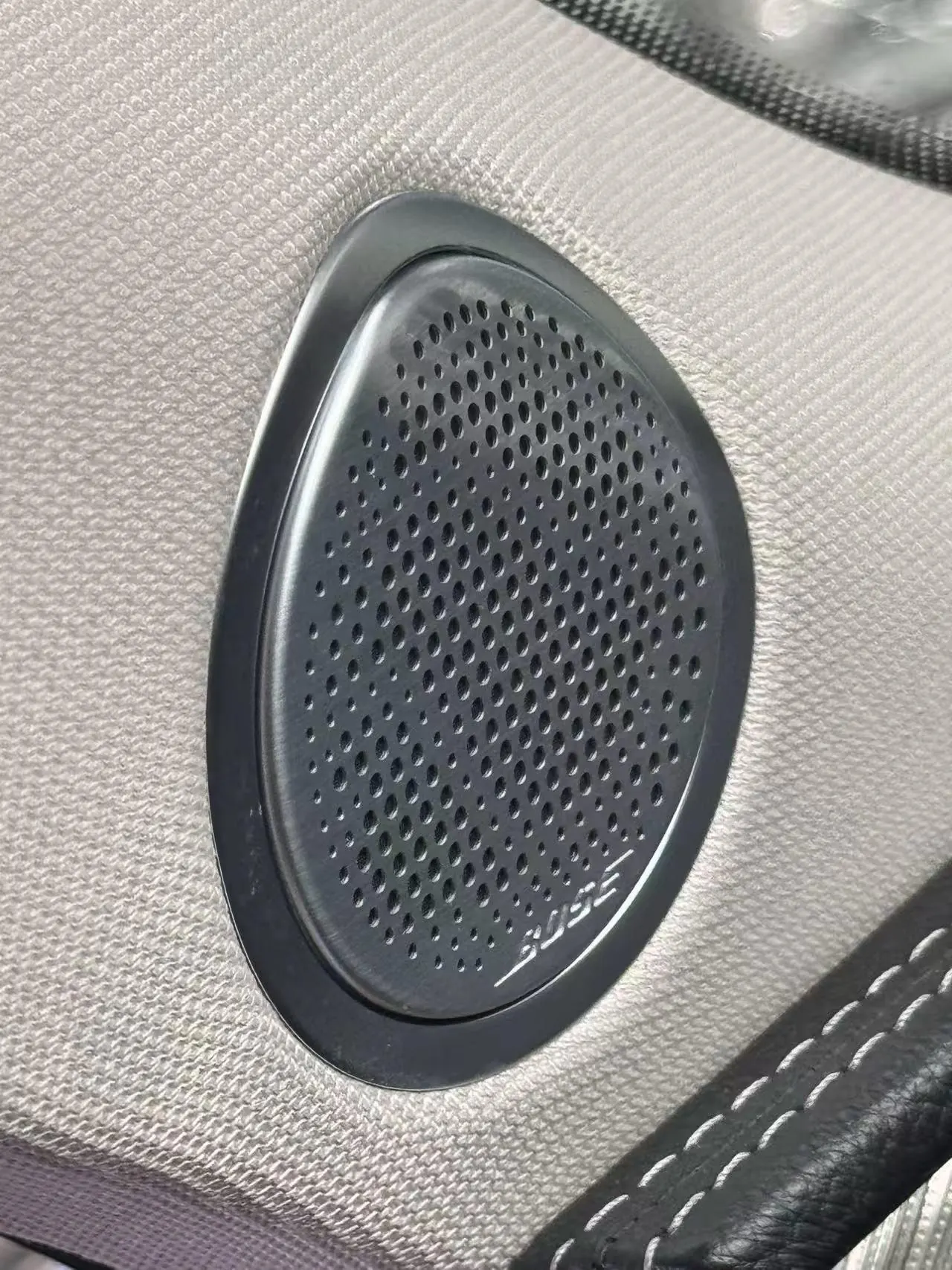 HongQi 2020 H9 3.0T Zhilian Qi Chang Edition Automatic Gear 4