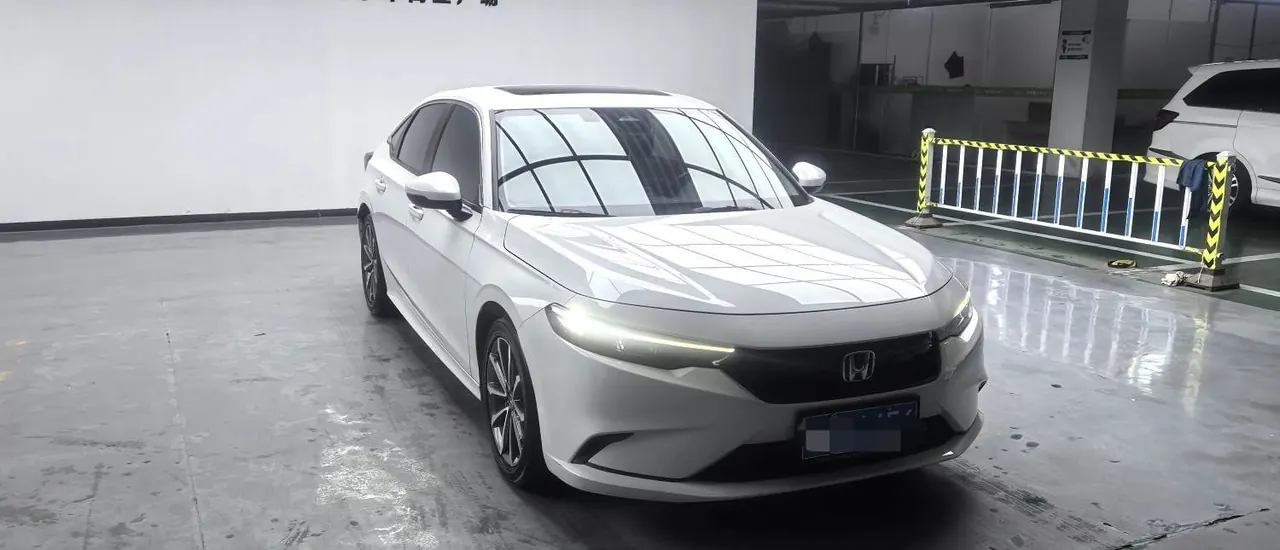 Honda 2022 model 1.5T stepless 240TURBO deluxe automatic gear 2
