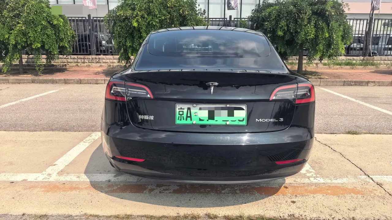 Tesla 2022 Model 3 rear-wheel drive version of automatic transmission 6