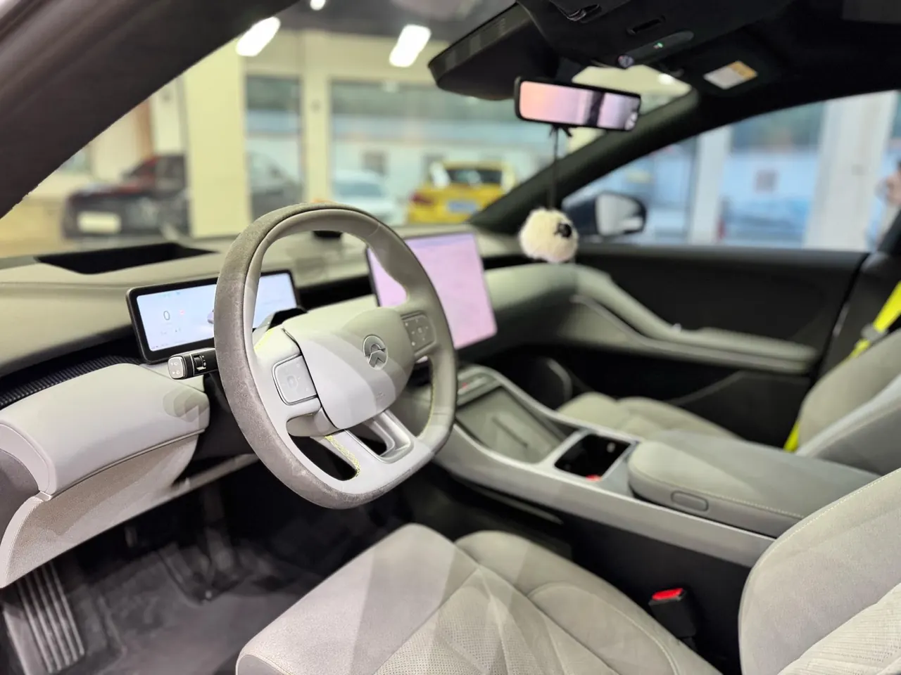 NIO 2025 ET5 Championship Commemorative Edition 75kWh Automatic 9