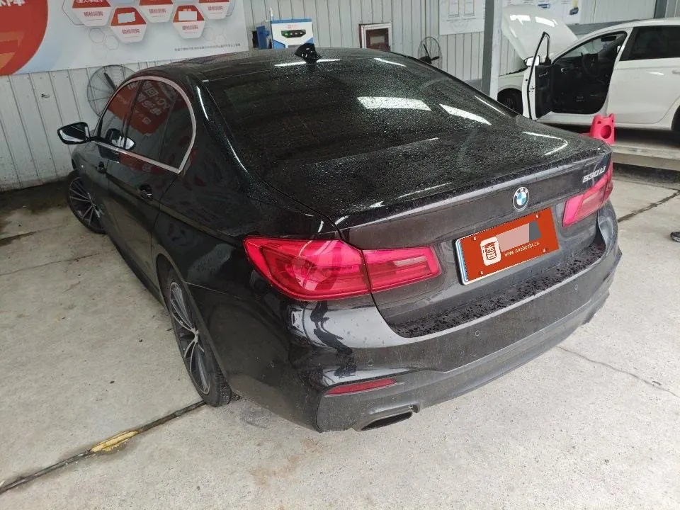 BMW 5 Series 2020 530Li 2.0T Leading M Sports Suit Automatic Gear 7