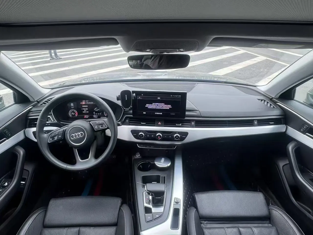 Audi 2020 A4L 2.0TFSI 40TFSI Fashion Dynamic Automatic 5