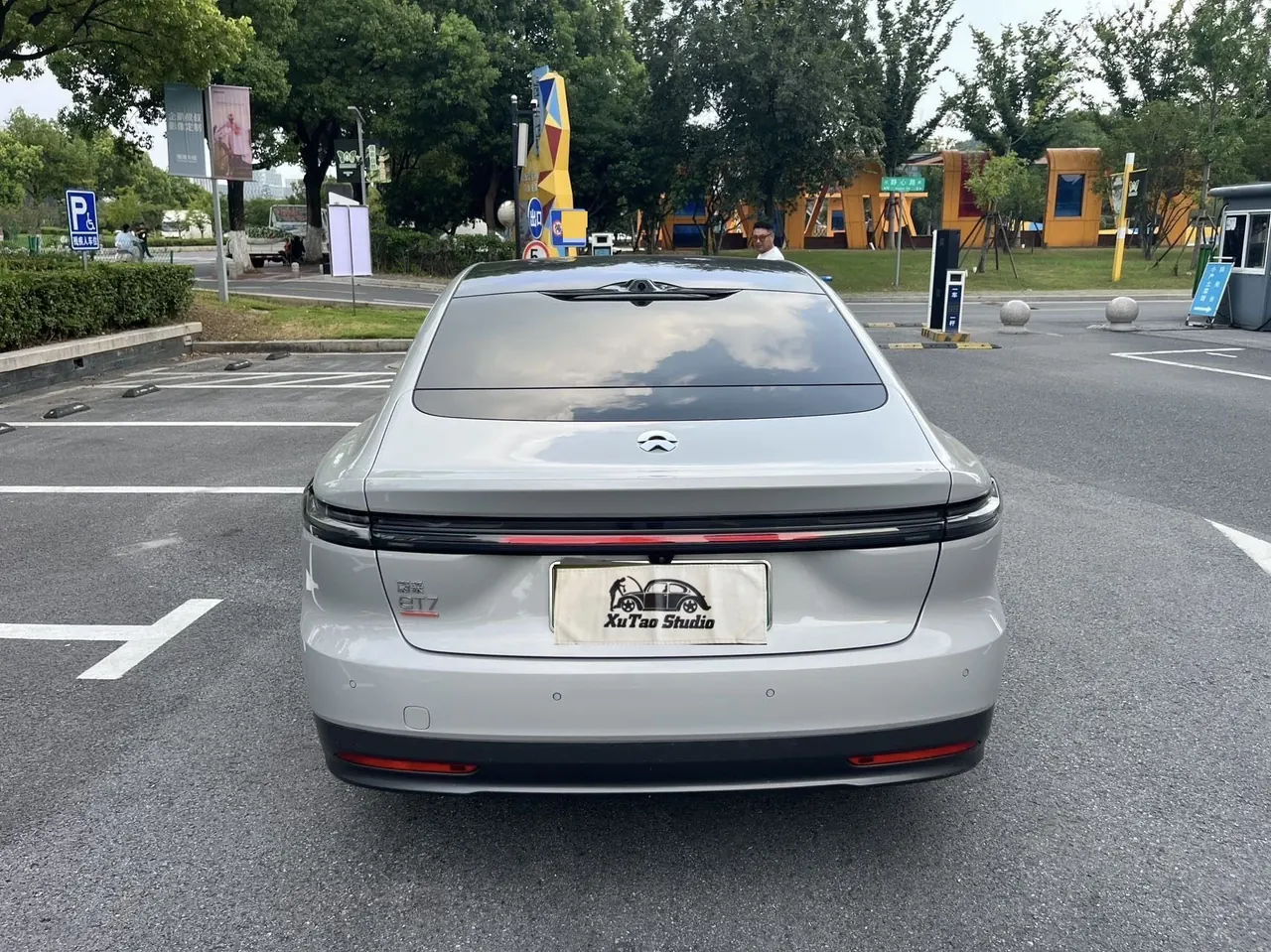 NIO 2022 ET5 75kWh automatic gear 5