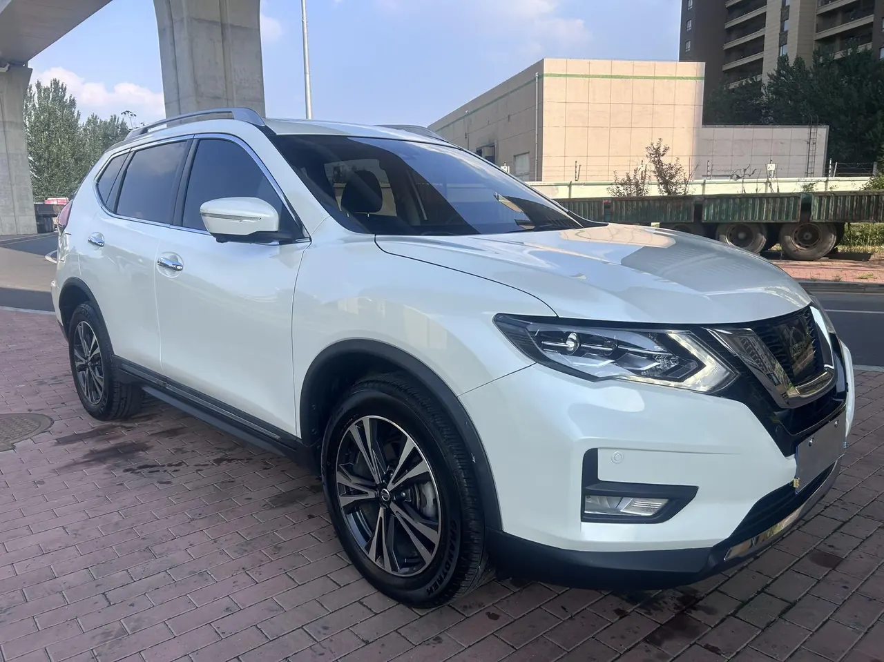 Nissan 2020 Qijun 2.5 stepless XL ITS four-wheel drive luxury pilot version automatic gear 3