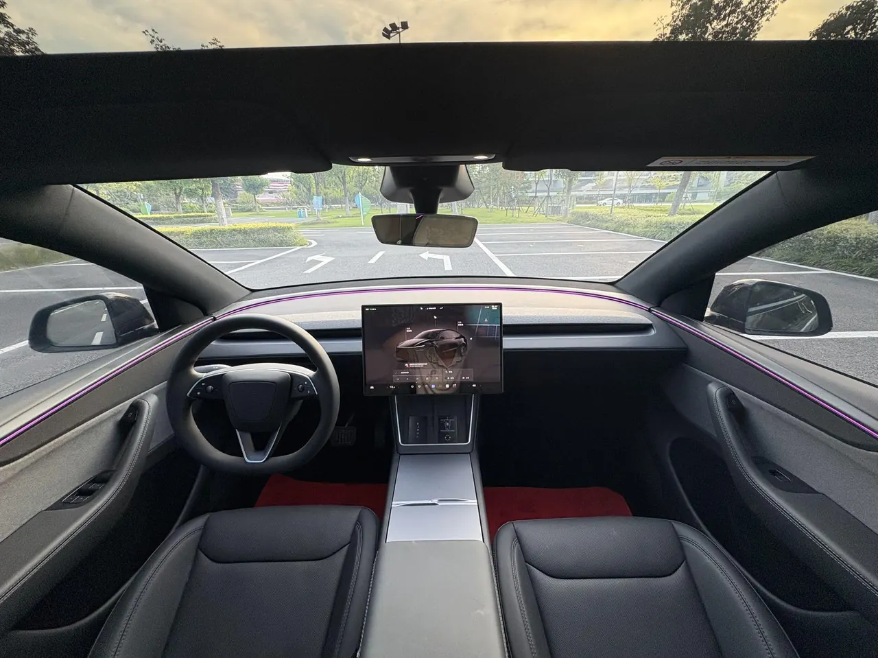 Tesla 2026 Model Y Rear-Wheel-Drive Automatic 8