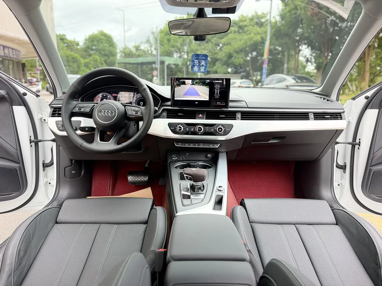 Audi 2020 A4L 2.0TFSI 40TFSI Fashion Dynamic Automatic 10