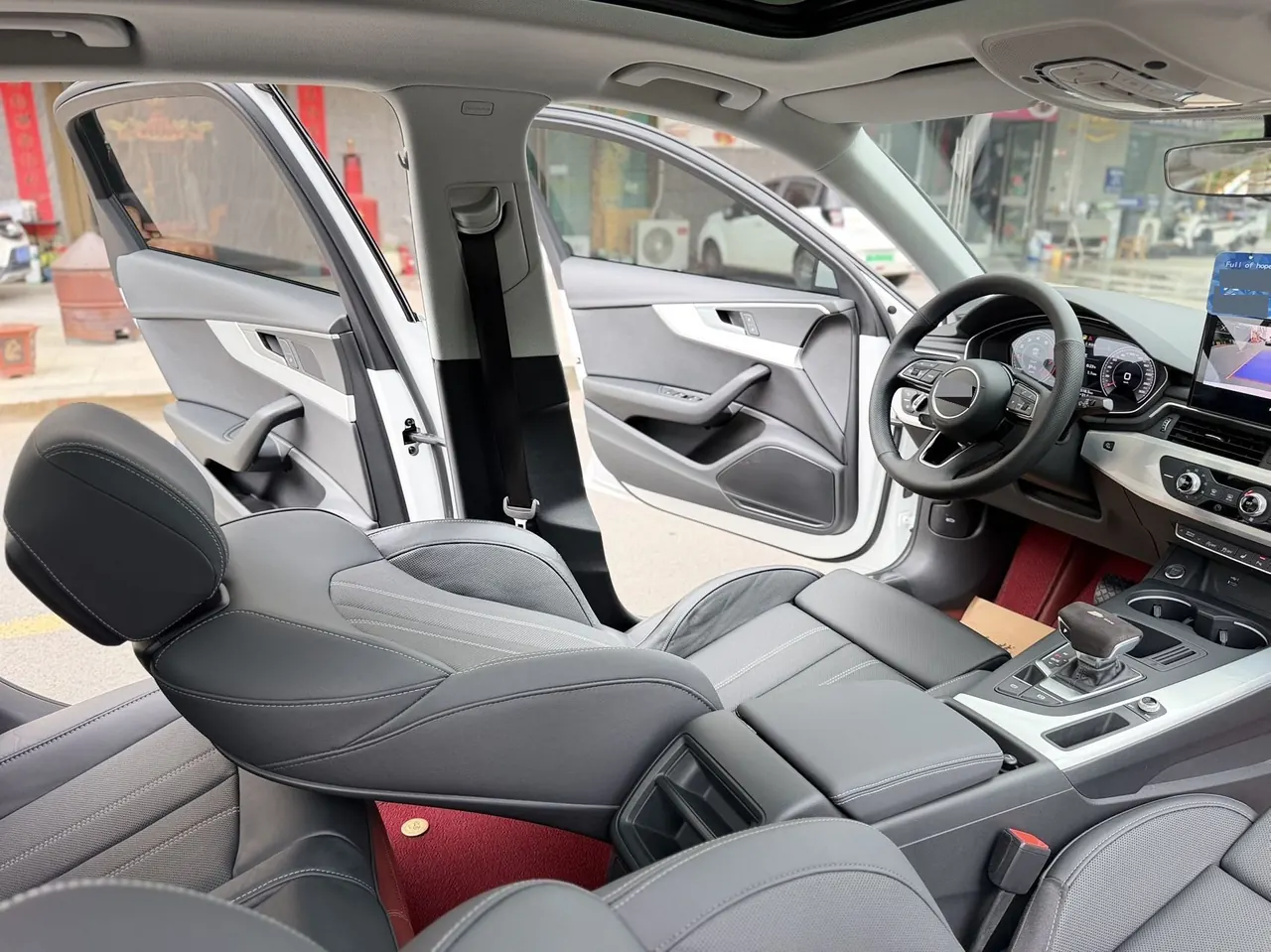 Audi 2020 A4L 2.0TFSI 40TFSI Fashion Dynamic Automatic 14