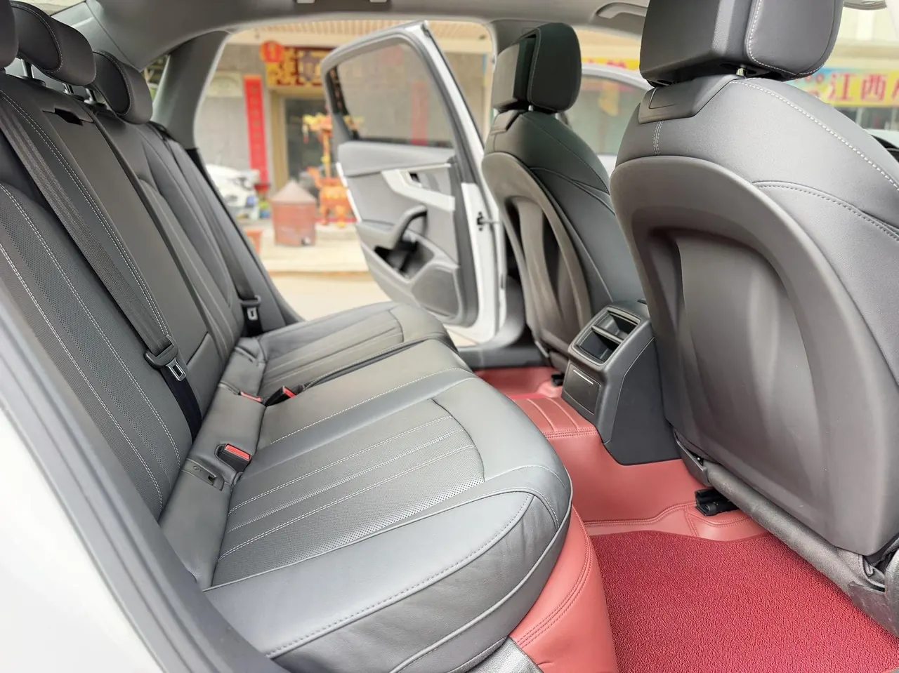 Audi 2020 A4L 2.0TFSI 40TFSI Fashion Dynamic Automatic 21