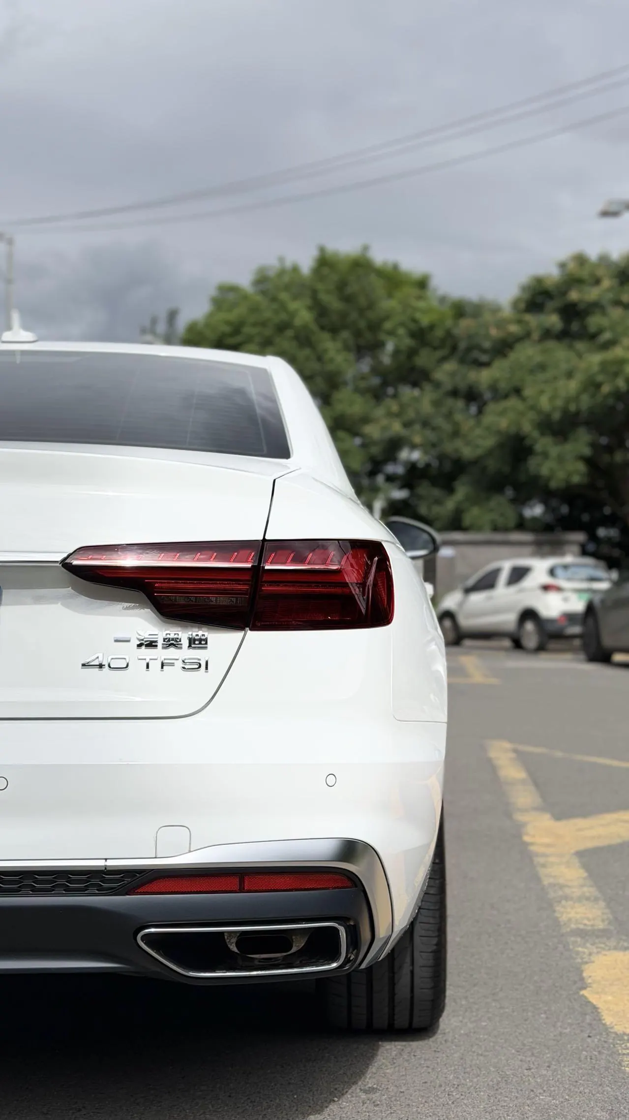 Audi 2020 A4L 2.0TFSI 40TFSI Fashion Dynamic Automatic 3