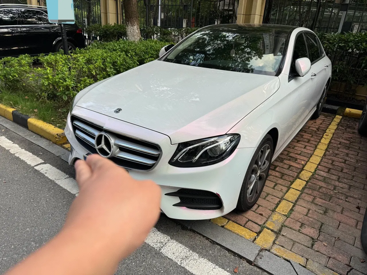 Open image lightbox: Mercedes Benz E-Class 2020 E 300 L 2.0T Sports Fashion Automatic Gear