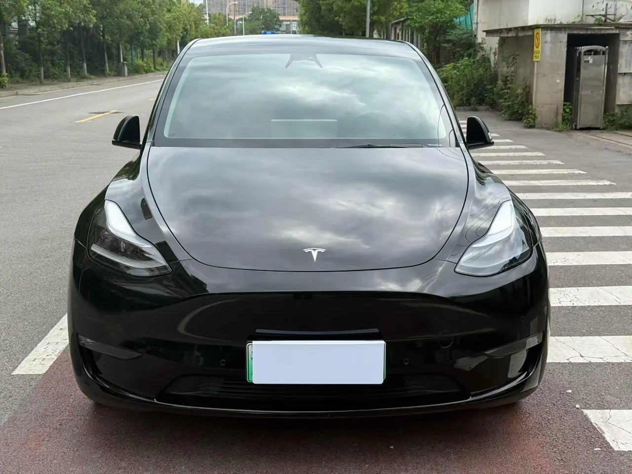 Tesla 2021 Model Y Standard Endurance Rear Drive Automatic Gear 2